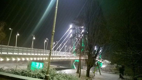 Drumeții în Apropiere